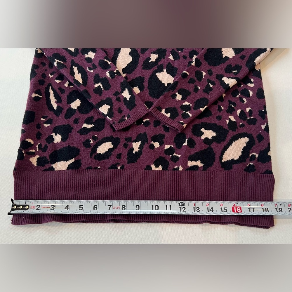 Lou & Grey Purple Cream Black Leopard Animal Print Hood - Picture 5 of 15